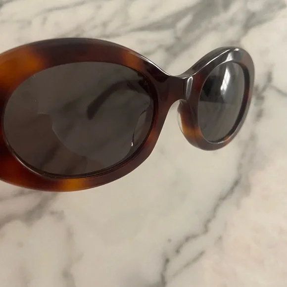 Celine Oval Triomphe Sunglasses - Picture 3 of 7